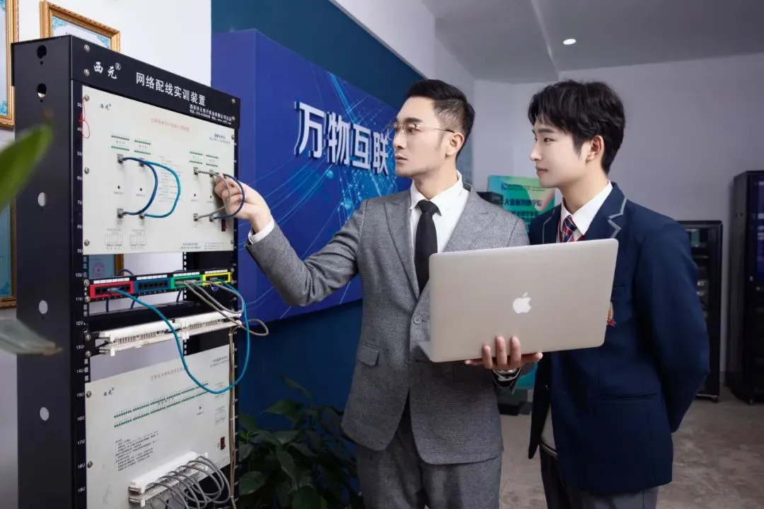 ͘I(y)̳ƾP(gun)IA_δ